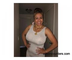 Mature latina MILF - w4m - 49 - Denver CO