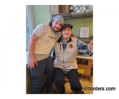 YOUNG ITALIAN LOOKING FOR FWB - m4w - 29 - Elmhurst IL