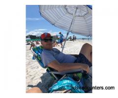 Female happy massage wanted - m4w - 60 - Las Vegas NV