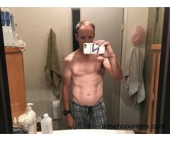 Hi, 42 very athletic male cut lean body, 8 half cut thick - m4w - 42 - San Francisco CA