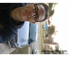 well endowed, single, straight guy looking for free nsa fun - m4w - 40 - New Braunfels TX