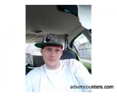 Women are you bisexual & like to party? - m4w - 36 - Belle Plaine MN