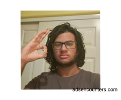 Young man looking for hookups - m4w - 19 - Lake Elsinore CA