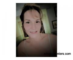 Hi gentlemen my name is ginger and I offer body rubs in the Largo area - w4m - 45 - Largo FL