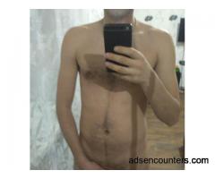 I want to lick a woman's pussy and ass for free -  m4w - 35 - Burnaby BC