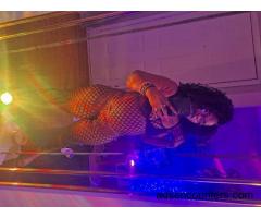 Let my thick thighs around you shoulder - w4m - 40 - Charlotte NC
