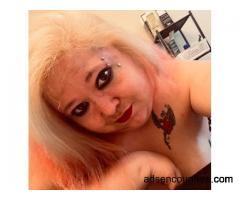 Naughty -  Escort - 33 - Oakdale CA