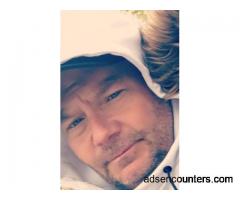 SEEKING FWB - m4w - 52 - Independence MO