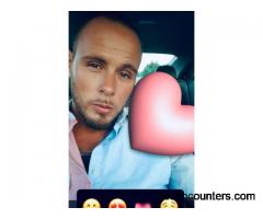 CLEAN Sexy Handsome BWC LOOKING NSA/FWB/DTF HOSTING LANSING - m4w - 37 - Detroit MI
