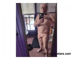 Young Acting Senior BiMale, seeks Gay/Bi M - m4m - 70 - Columbia Station OH