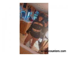 im 20 and sexy and chill hit me up if you want to meet - Escort - 20 - Tucson AZ