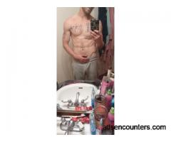 watch me lick, stretch, eat, and explore on this beautiful pink pussy - mw4g - 35/40 - Portland OR