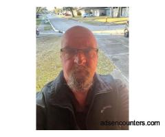Discreet Gentleman Seeking Meaningful Daytime Connection - m4w - 56 - Deer Park TX