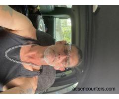 Single man looking for single woman for fun - m4w - 56 - Fort Worth TX