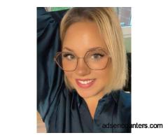 Horny single girl looking for quick hookups now - w4m - 28 - Huntsville AL