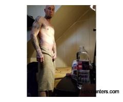 seeking a woman with curves - m4w - Austin TX