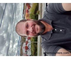 Looking for fwb or hookup partners - m4w - 40 - Harrisburg PA