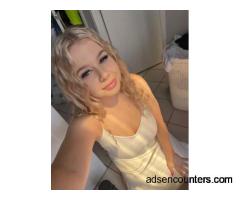 Curvy White Beauty in Anchorage Seeking Hot NSA Fun Tonight - w4m - 27 - Anchorage AK