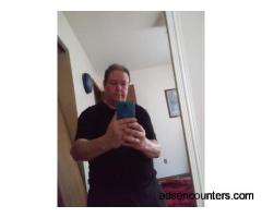 Bi wm 45 seeking others for fun - m4m - 45 - Saint Louis MO