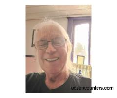 Horny Senior into Facesitting - m4w - 70 - Logan OH