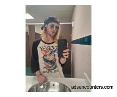Im Devan, 31 looking for cute woman - m4w - 31 - Columbus OH