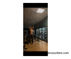 (Virgin) Looking for someone who knows how to have good sex - m4w - 18 - Austin TX