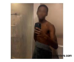 Let me pleas you with my BBC & lick your pussy while at it - m4w - 19 - Sacramento CA