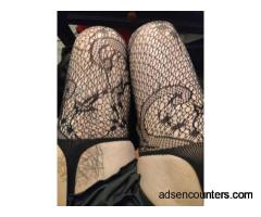 Submissive bottom crossdresser