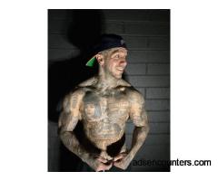 Tatted Content Creator looking for a Partner and NSA FUN!! - m4w - Phoenix AZ