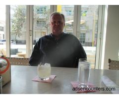 Looking for a woman to enjoy and share sexual pleasure with - m4w - 60 - Austin TX