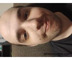 Any women need thier pussy and asshole licked good for free - m4w - 31 - Phoenix AZ