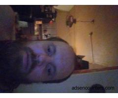 Looking for fun - Escort - 37 - Hamilton ON