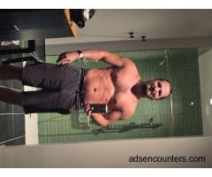 Thomas 38 married man in sexless relationship, looking for FWB - m4w - 38 - Los Angeles CA