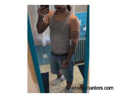 Looking for pussy, got to be in or around Lowell - m4w - 34 - Lowell MA