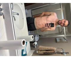 Looking for fun - now - m4w - 40 - Chicago IL
