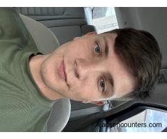 Hi my name is Tyler looking to hook up - m4w - San Diego CA