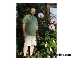 Nude male model/entertainer available for women. And women's groups - m4w - Cedar Grove NJ