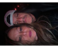 Married couple ISO FEMALE UNICORNS - mw4w - 48/43 - Pleasant Hill OR