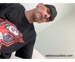 I’m looking for women wanting to be stretched used - m4w - 47 - Los Angeles CA